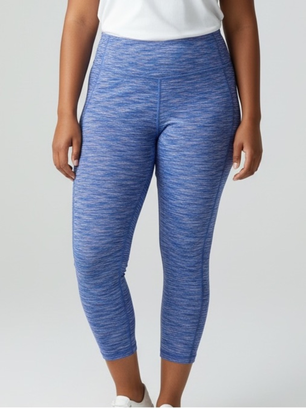 VOGO Athletica Size 1X  Blue Space-Dye Capri Leggings